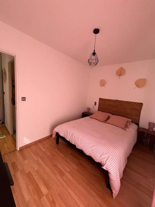 Appartement En Petite Camargue Saint-Laurent-d'Aigouze Exterior photo